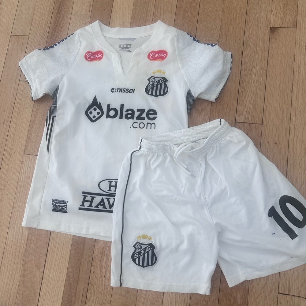NEYMAR #10 SANTOS F.C HOME 25-26 SOCCER KIT - Picture 3 of 15